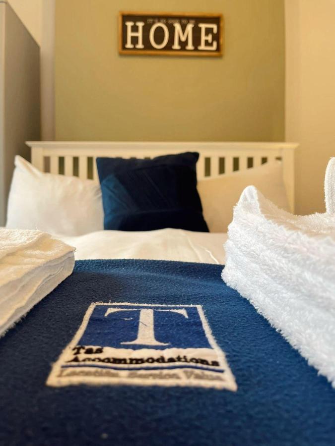 And By Tas Guest house Cambridge (Cambridgeshire)
